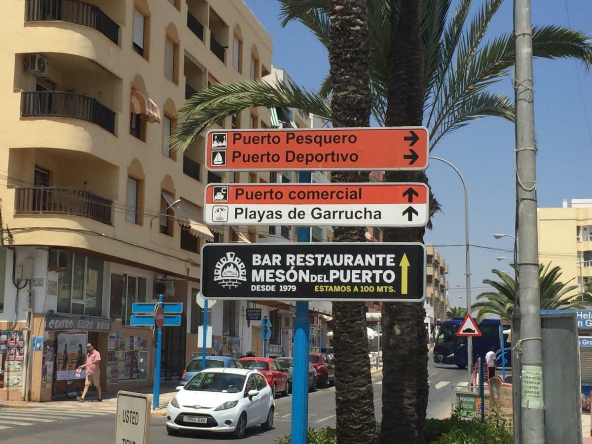 1 Calle Del Mar Apartamento 加鲁查 外观 照片